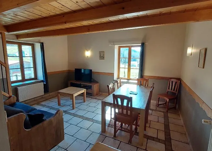 艾奎瓦尔农家乐 勒索里