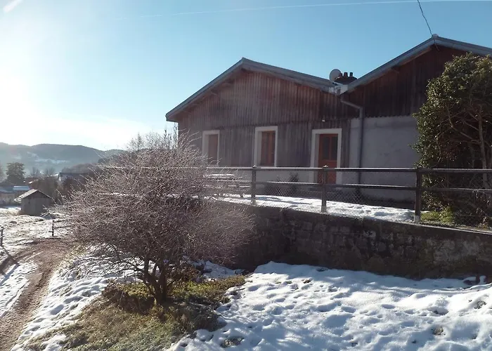 艾奎瓦尔农家乐 *